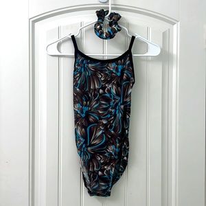 Women’s Gymnastics Leotard & Scrunchie